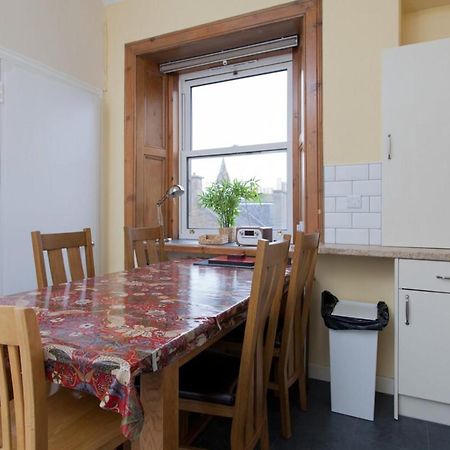 Elegant Traditional Edinburgh City Centre Flat Buitenkant foto