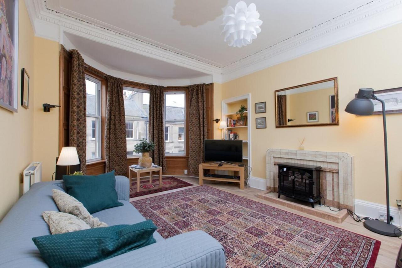Elegant Traditional Edinburgh City Centre Flat Buitenkant foto