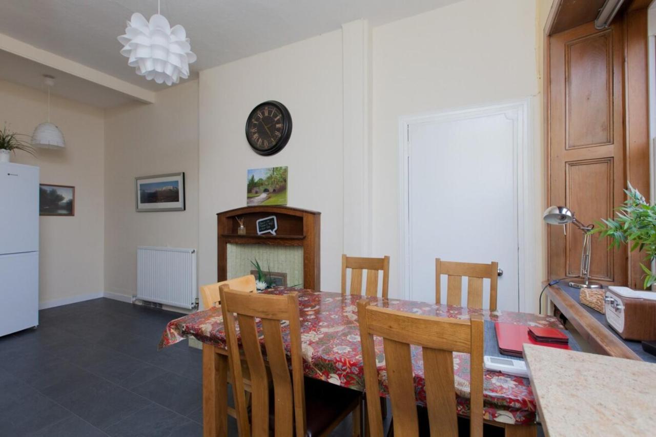 Elegant Traditional Edinburgh City Centre Flat Buitenkant foto