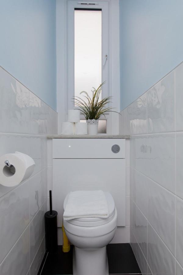Elegant Traditional Edinburgh City Centre Flat Buitenkant foto